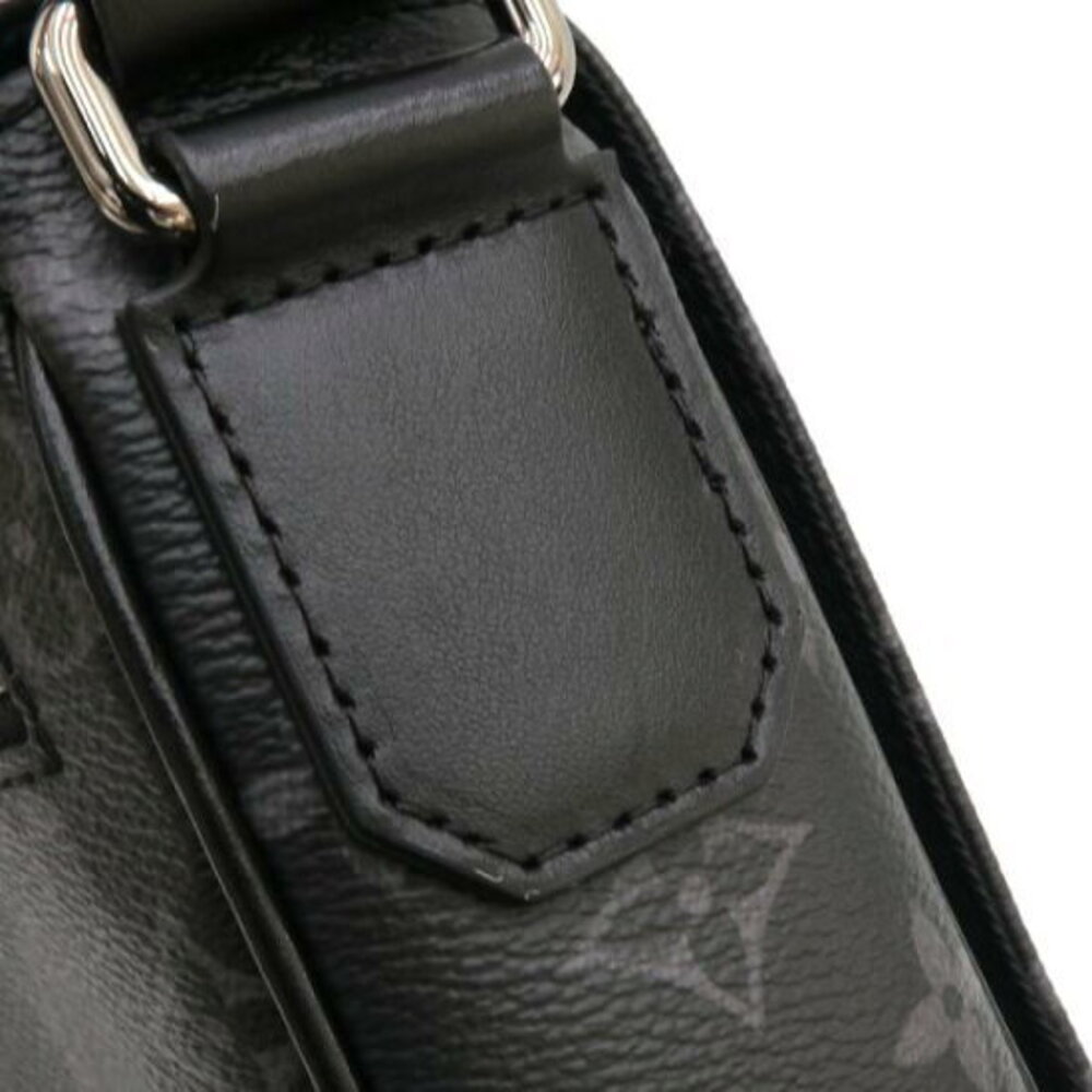 Louis Vuitton Monogram Eclipse Black District - image 4